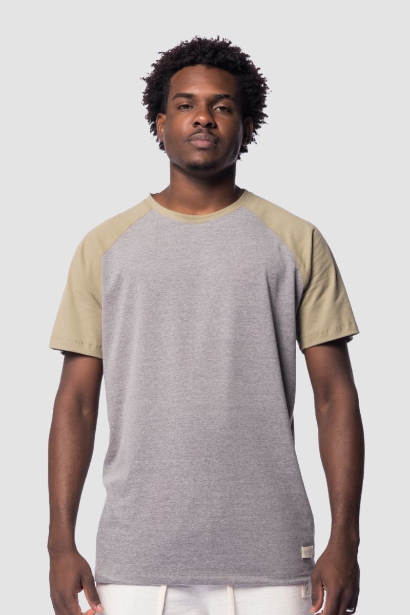 Camiseta Raglan College Cinza Kartter