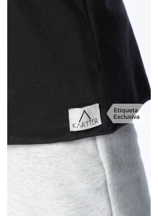 6050 camiseta preta masculina com bolso kartter etiqueta