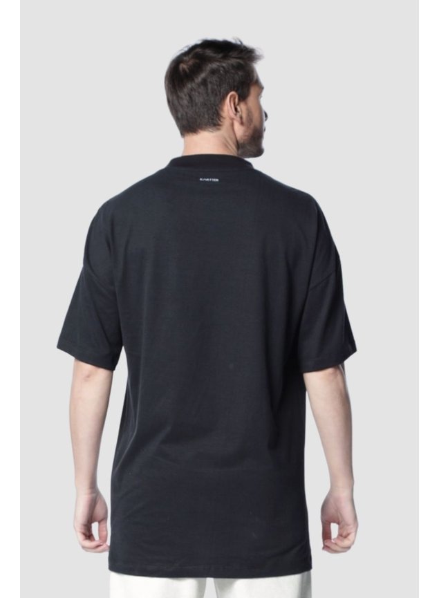 8009 camiseta masculina preta gola alta oversized kartter costas